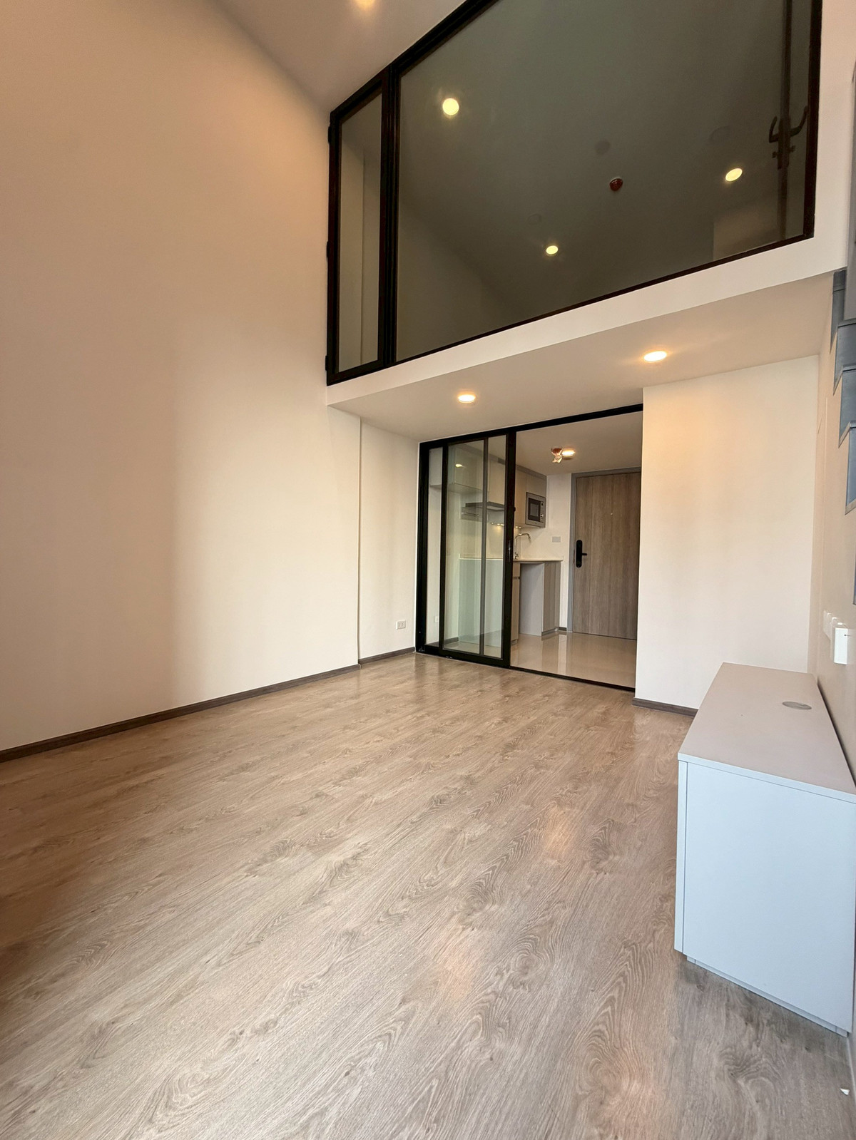 ขายคอนโดรัชดา ห้วยขวาง : 💰 โอกาสทองในการลงทุน! SOHO Bangkok รัชดา — ห้อง Duplex ปล่อยเช่าง่าย Yield ดี 💰