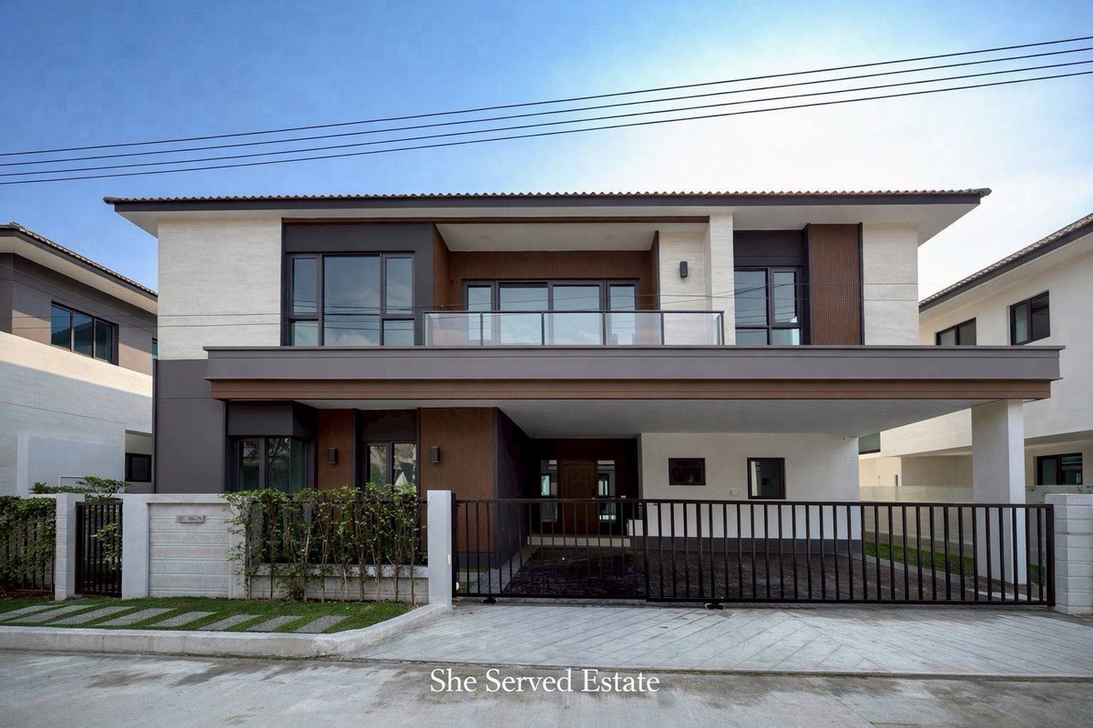 ให้เช่าบ้านบางนา แบริ่ง ลาซาล : ให้เช่า ◈ The City Bangna 3 ◈  บ้านเดี่ยว 2 ชั้น 4 ห้องนอน 5 ห้องน้ำ 1 ห้องนั่งเล่น 1 ห้องทานข้าว 1 ห้องแม่บ้าน 3 ที่จอดรถ (ไม่ต้องซ้อนคัน) • พื้นที่ใช้สอย 326 ตร.ม. | ที่ดิน 68 ตร.ว. • บ้านหันหน้าทิศเหนือ แดดไม่ร้อน