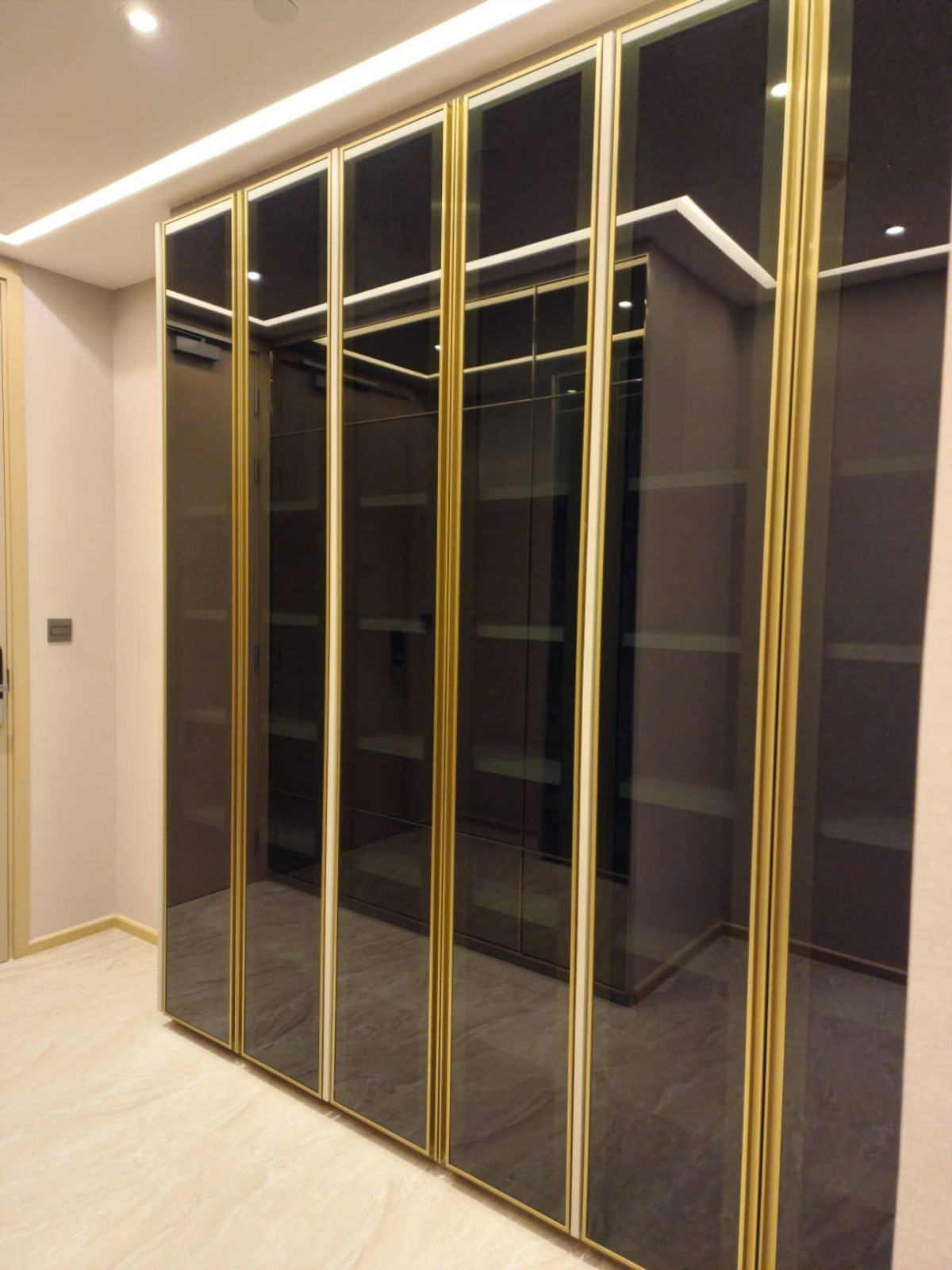 ให้เช่าคอนโดพระราม 9 เพชรบุรีตัดใหม่ RCA : Condo for rent Rama 9 Luxury condo near MRT Rama 9 2 bedroom condo Ashton Asoke Rama 9