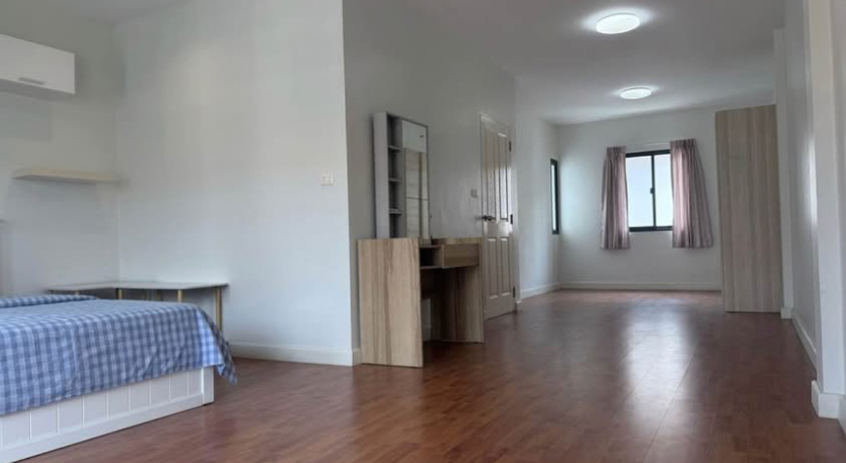 For RentTownhomePattanakan, Srinakarin : Townhome for rent, Time Home Rama 9 - Hua Mak, near The Mall Bangkapi and Rajamangala Stadium.