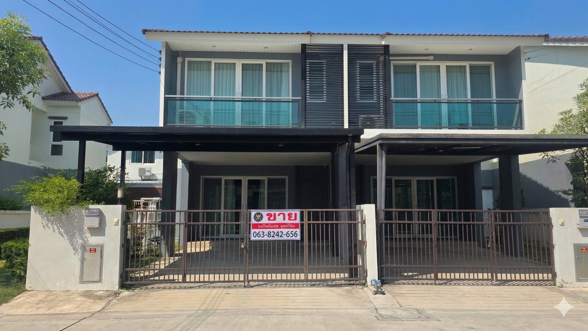 For SaleTownhomeSamut Prakan,Samrong : 2-story townhome for sale, corner unit | Lower than actual cost. Hurry before it sells out! Supalai Ville Bangna-Wongwaen Project (Supalai Ville Bangna-Wongwaen), Bang Phli, Samut Prakan. Corner house + area next to the house. Get the feel of a single hou