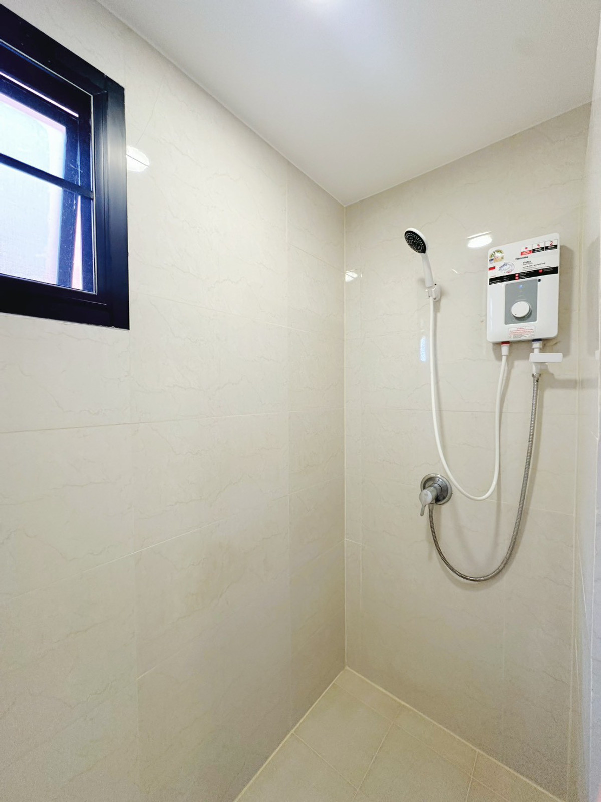 ขายคอนโดรัชดา ห้วยขวาง : ขาย คอนโด2นอน ห้องใหญ่62ตร.ม. รีโนเวทPremium ใหม่ เลี้ยงสัตว์ได้! ย่านห้วยขวาง-เหม๋งจ๋าย-รามอินทรา พร้อมอยู่ นัดชมเลย 084-976-1441