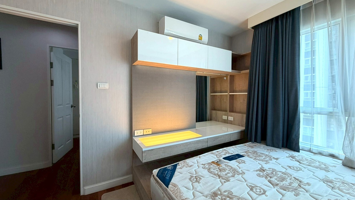 For RentCondoRama9, Petchburi, RCA : ✨ Big room, Rare Item! 3 bedrooms in the heart of Rama 9 | Live seriously, live life to the fullest ✨