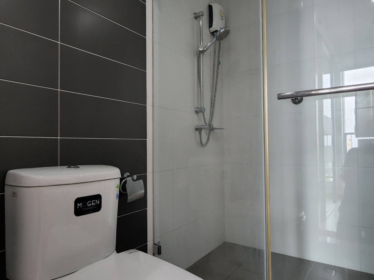 For RentCondoThaphra, Talat Phlu, Wutthakat : Condo, 10th floor, fully furnished, beautifully decorated, for rent in Tha Phra-Phetkasem area, near BTS Bang Wa, only 500 meters.