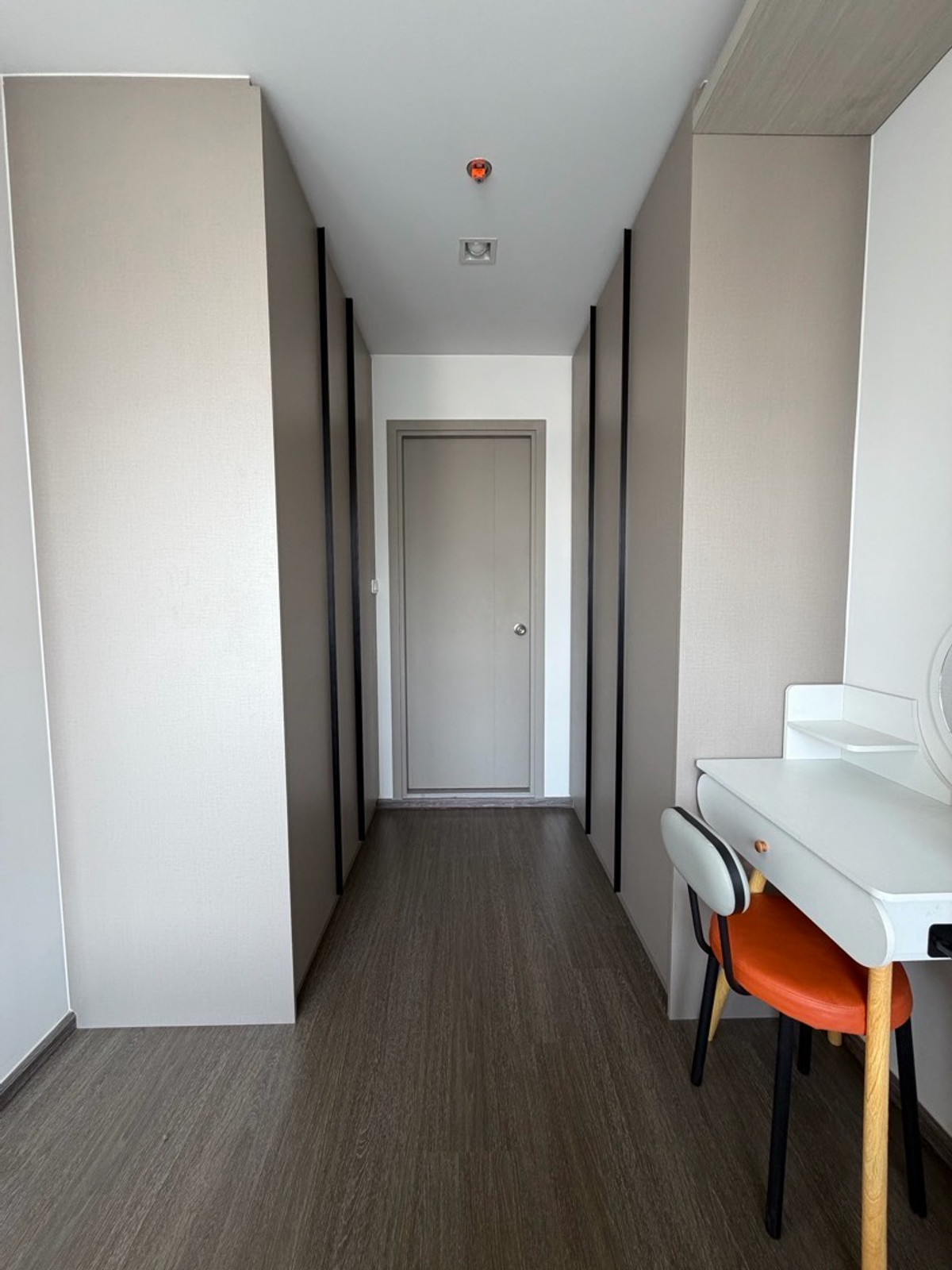 ให้เช่าคอนโดอ่อนนุช อุดมสุข : [ให้เช่า] IDEO Sukhumvit 93 (ไอดีโอ สุขุมวิท 93)
ติด BTS บางจาก 0 เมตร เดินทางเข้าเมืองสะดวกสุดๆ
รายละเอียดห้อง:
