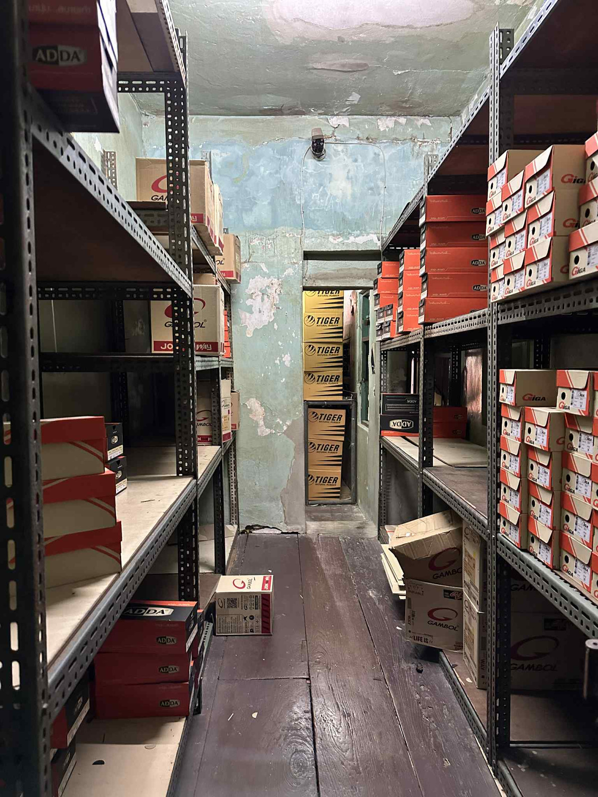 For SaleShop HouseYaowarat, Banglamphu : Commercial building for sale in Chinatown near MRT Wat Mangkon