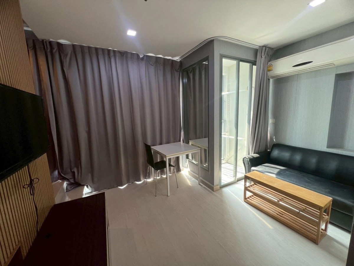 For RentCondoOnnut, Udomsuk : 🔥 Reduced price to only 17,000 baht/month 🔥 🏢 Ideo Mobi Sukhumvit 81 – Tower B ✨ 2-story duplex room, high ceiling, airy, open, very livable ✨