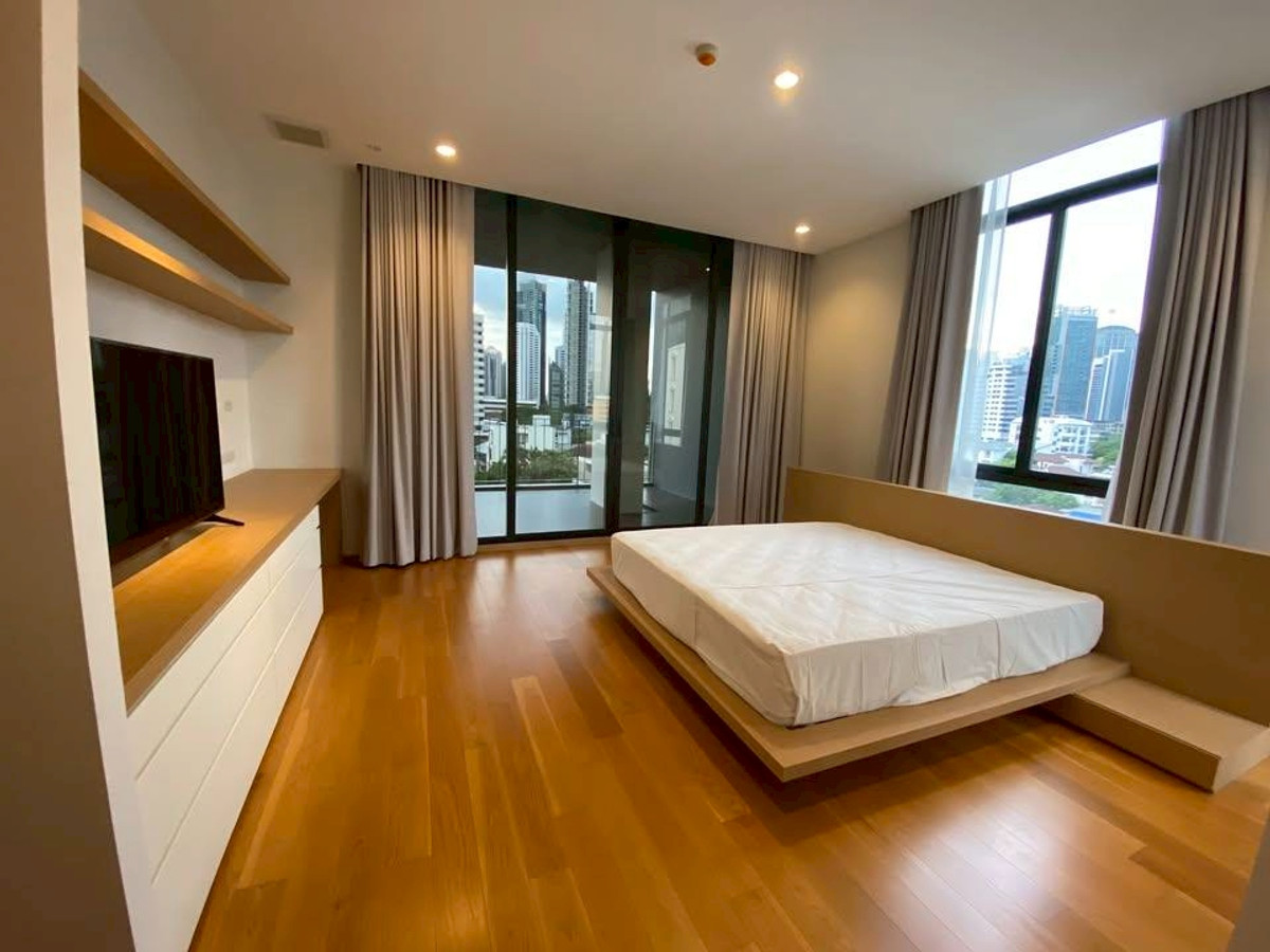 For RentSukhumvit, Asoke, Thonglor : Apartment for Rent at Vana Residences Sukhumvit 26 Please call: 062-496-6454