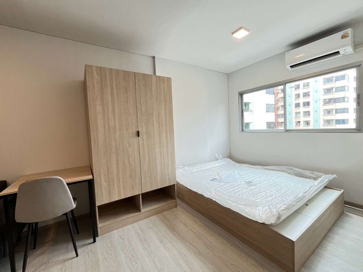 ให้เช่าคอนโดวิภาวดี ดอนเมือง หลักสี่ : คอนโดใหม่ ห้องว่างพร้อมเข้าอยู่ ตกแต่งครบทุกอย่าง (23 ตร.ม.) ราคา 7,500/เดือน ฟรีที่จอดรถ ฟรีค่าส่วนกลาง  