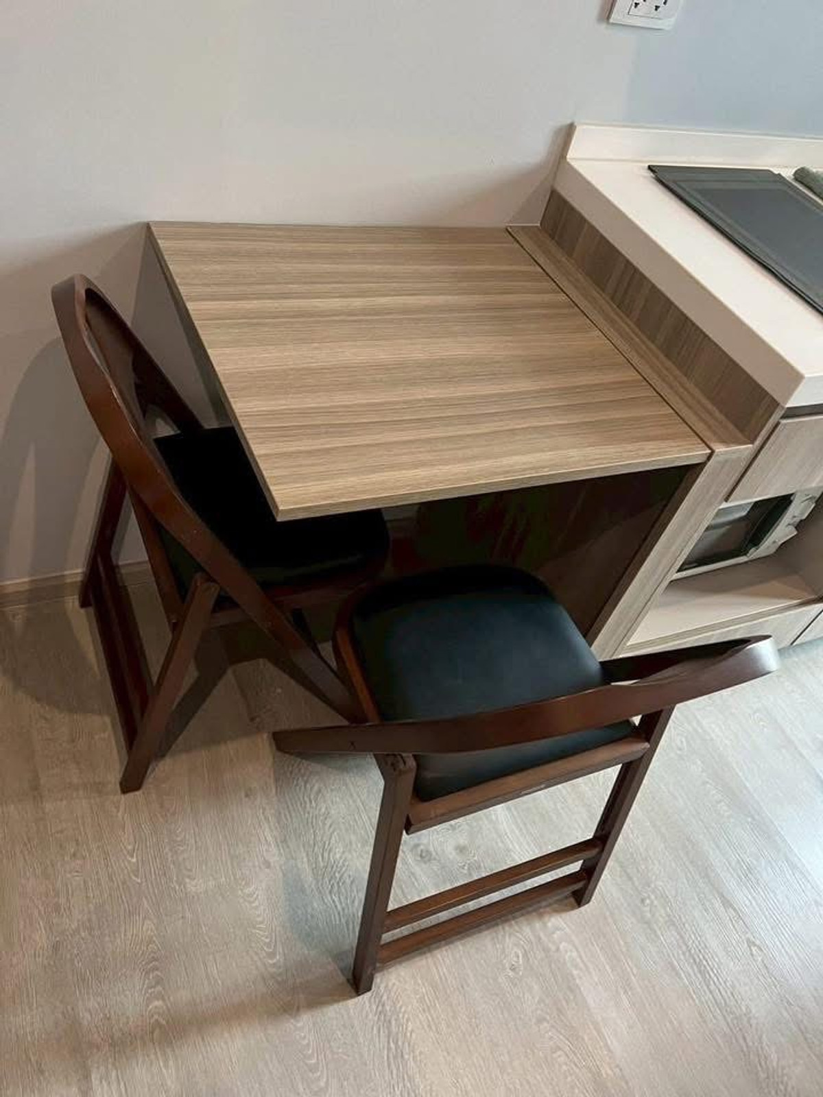 For RentCondoThaphra, Talat Phlu, Wutthakat : 🔥 Best price in the project! Cheapest and best value right now 🔥 🛑 Urgent! Only 12,000 baht/month 🏙 Condo Altitude Unicorn Sathorn–Tha Phra ☑️ Ready to move in | Make an appointment to view immediately.