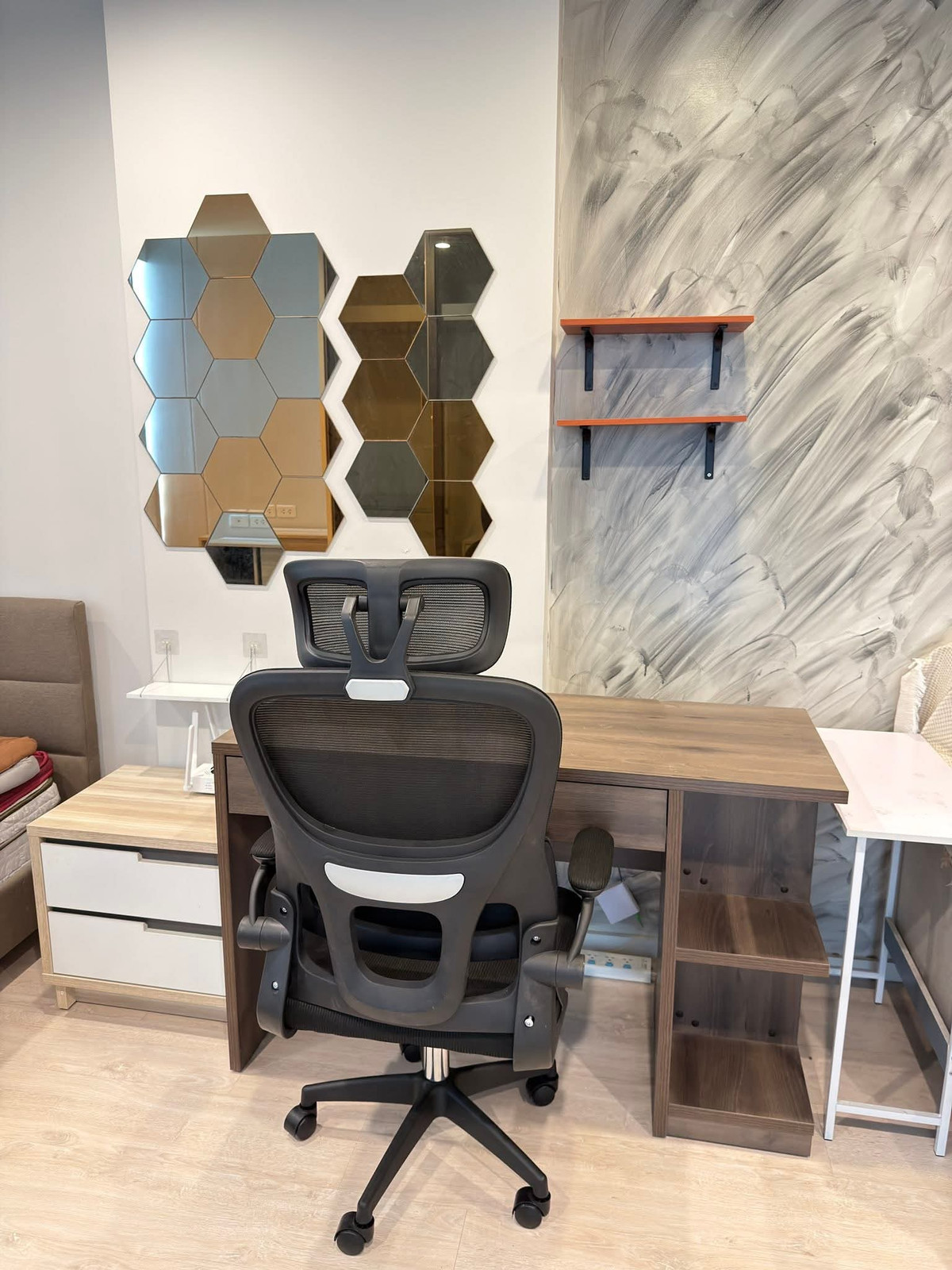 ให้เช่าคอนโดเกษตร นวมินทร์ ลาดปลาเค้า : ให้เช่าคอนโด U Kaset-Nawamin (ห้องมุม) เฟอร์ครบ พร้อมอยู่