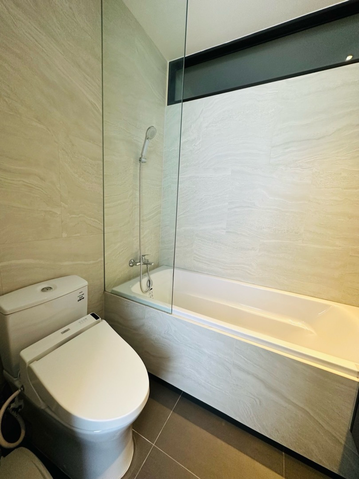 ขายคอนโดสุขุมวิท อโศก ทองหล่อ : 【The Fine Bangkok-Ekkamai】ขาย 2 ห้องนอน ถนนสุขุมวิท