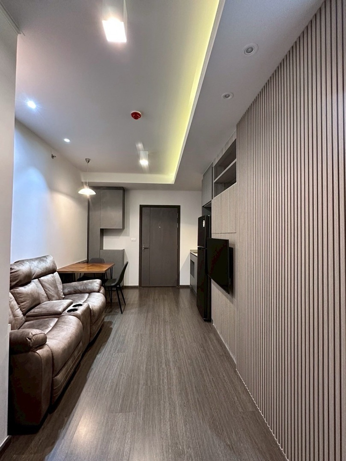 For RentCondoOnnut, Udomsuk : Ideo Sukhumvit 93 next to BTS Bang Chak / corner room