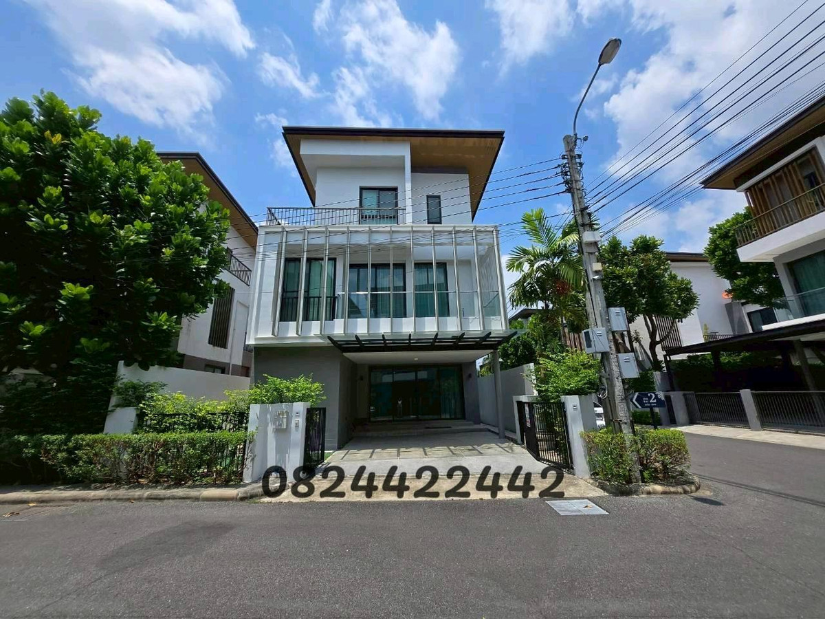 ขายบ้านลาดกระบัง สุวรรณภูมิ : ขายด่วน! บ้านเดี่ยว 3 ชั้น ทำใหม่ สวย พร้อมอยู่ เฟอร์ครบ แปลงมุมด้านนอก เข้าออกสะดวก