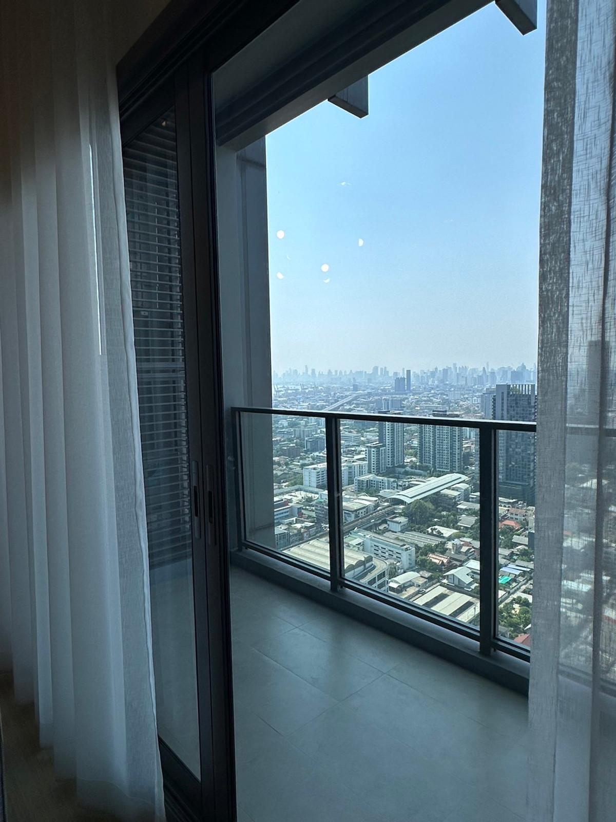 For RentCondoOnnut, Udomsuk : Hot Deal! 3BR Luxury Condo @ Wishdom Connect Sukhumvit | 128 sqm | High Floor | 120,000 THB