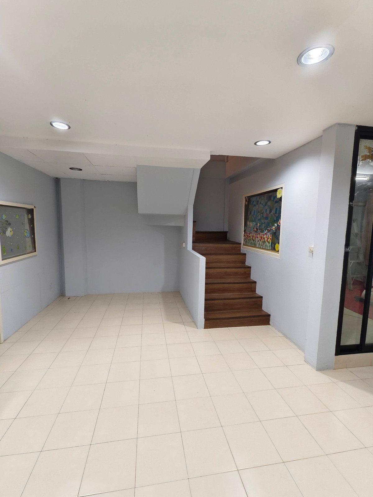 ให้เช่าทาวน์โฮมลาดพร้าว101 แฮปปี้แลนด์ : ⚡ ให้เช่า ทาวน์โฮม 2 ชั้น หมู่บ้านประชากรไทย ซอย ลาดพร้าว 93  ขนาด 23 ตร.ว. ⚡