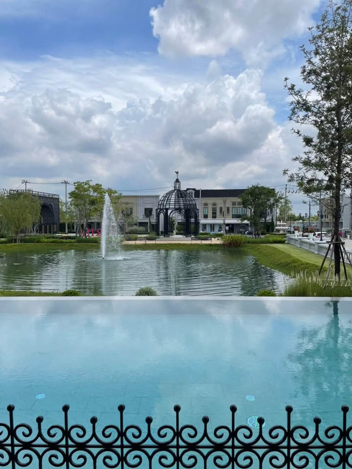 ให้เช่าทาวน์โฮมบางนา แบริ่ง ลาซาล : ให้เช่าทาวน์โฮม Siri Place Mega Bangna บางนา-ตราด กม.5 (Rt-01)