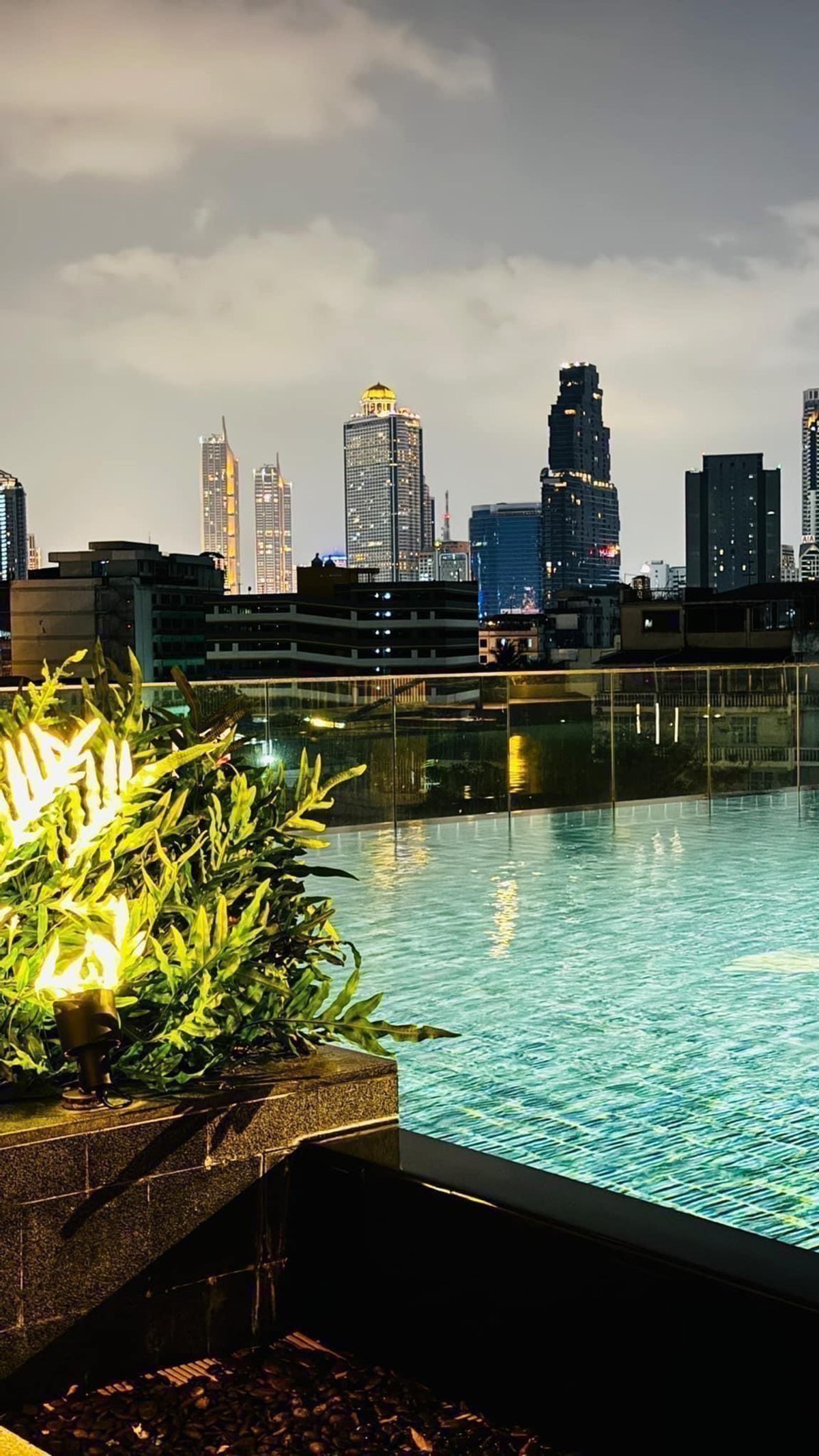 ขายคอนโดสาทร นราธิวาส :  🔥 ขาย 🔥 เดอะรูม สาทร - เซนต์หลุยส์ - The Room Sathorn - St.Louis / 2 Bedrooms ATOM046