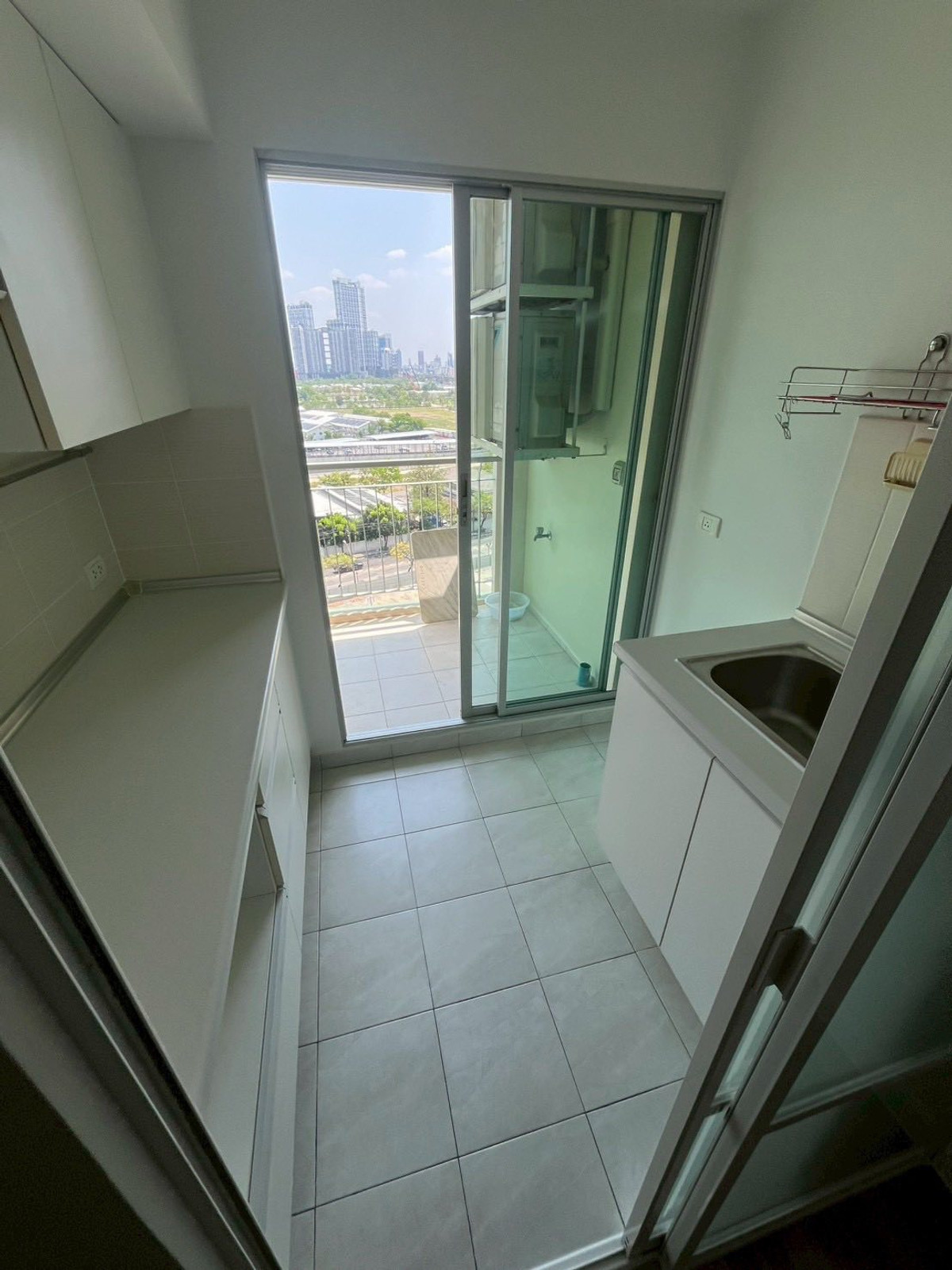 For SaleCondoRama9, Petchburi, RCA : For sale/SALE: Lumpini Place Rama 9 (Lumpini Place Rama 9) - 1 bedroom LC148
