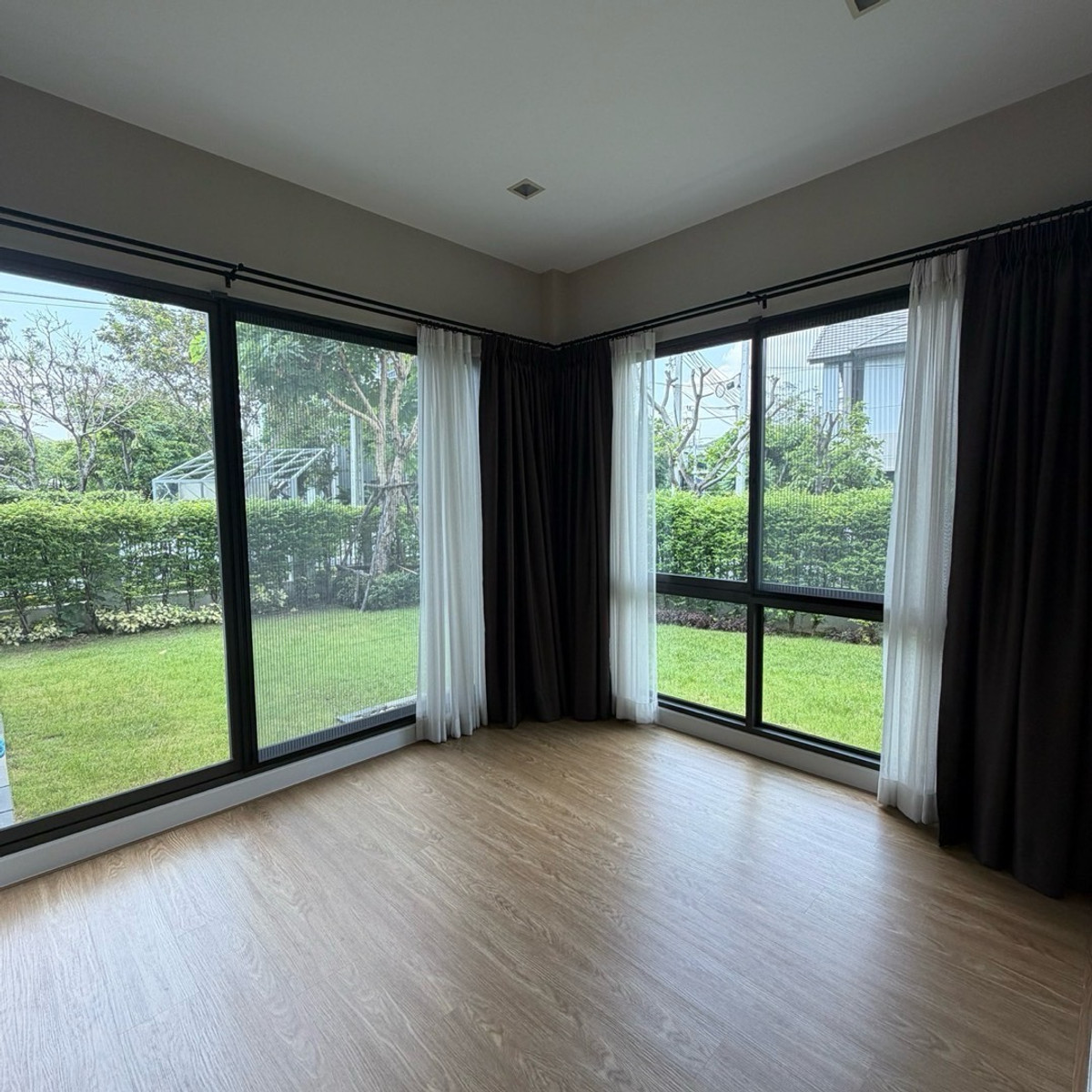 ขายบ้านวิภาวดี ดอนเมือง หลักสี่ : ขาย 🔥 บ้านเดี่ยวหรู Bangkok Boulevard วิภาวดี-งามวงศ์วาน | แปลงใหญ่ 88.7 ตร.ว. | 4 นอน 329 ตร.ม. | เพียง 21.7 ลบ.