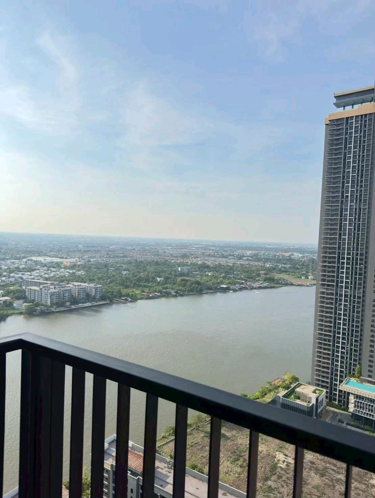 ให้เช่าคอนโดรัตนาธิเบศร์ สนามบินน้ำ พระนั่งเกล้า : ให้เช่า Politan rive ชั้น 35 ขนาด 31 ตร.ม ตกแต่งสวย วิวแม่น้ำ เฟอร์ครบพร้อมอยู่