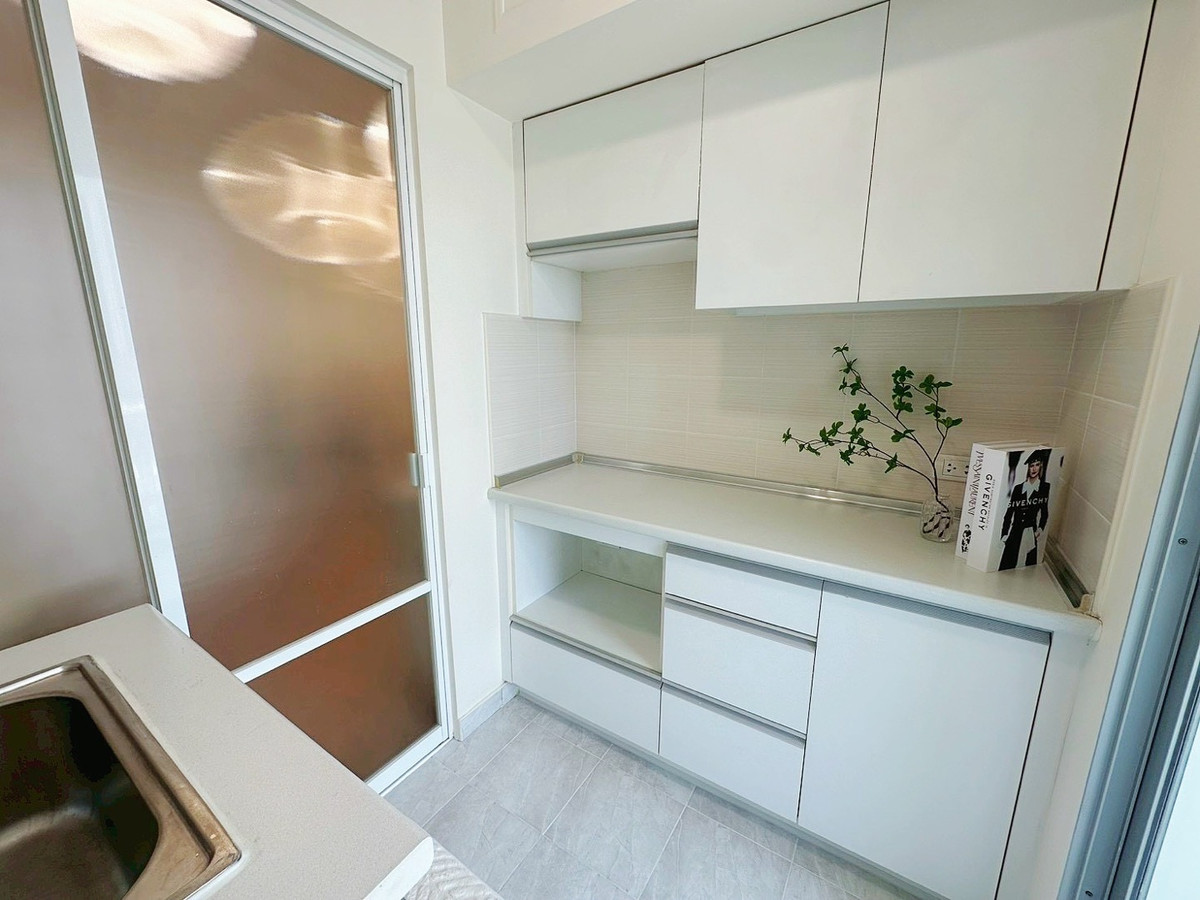 ขายคอนโดพระราม 9 เพชรบุรีตัดใหม่ RCA : 🔥ขาย  3.19 คอนโด1นอน 33sqm ใกล้MRT พระราม9 วิวตึกสูง ส่วนกลางดี พร้อมอยู่ นัดชม 084-976-1441