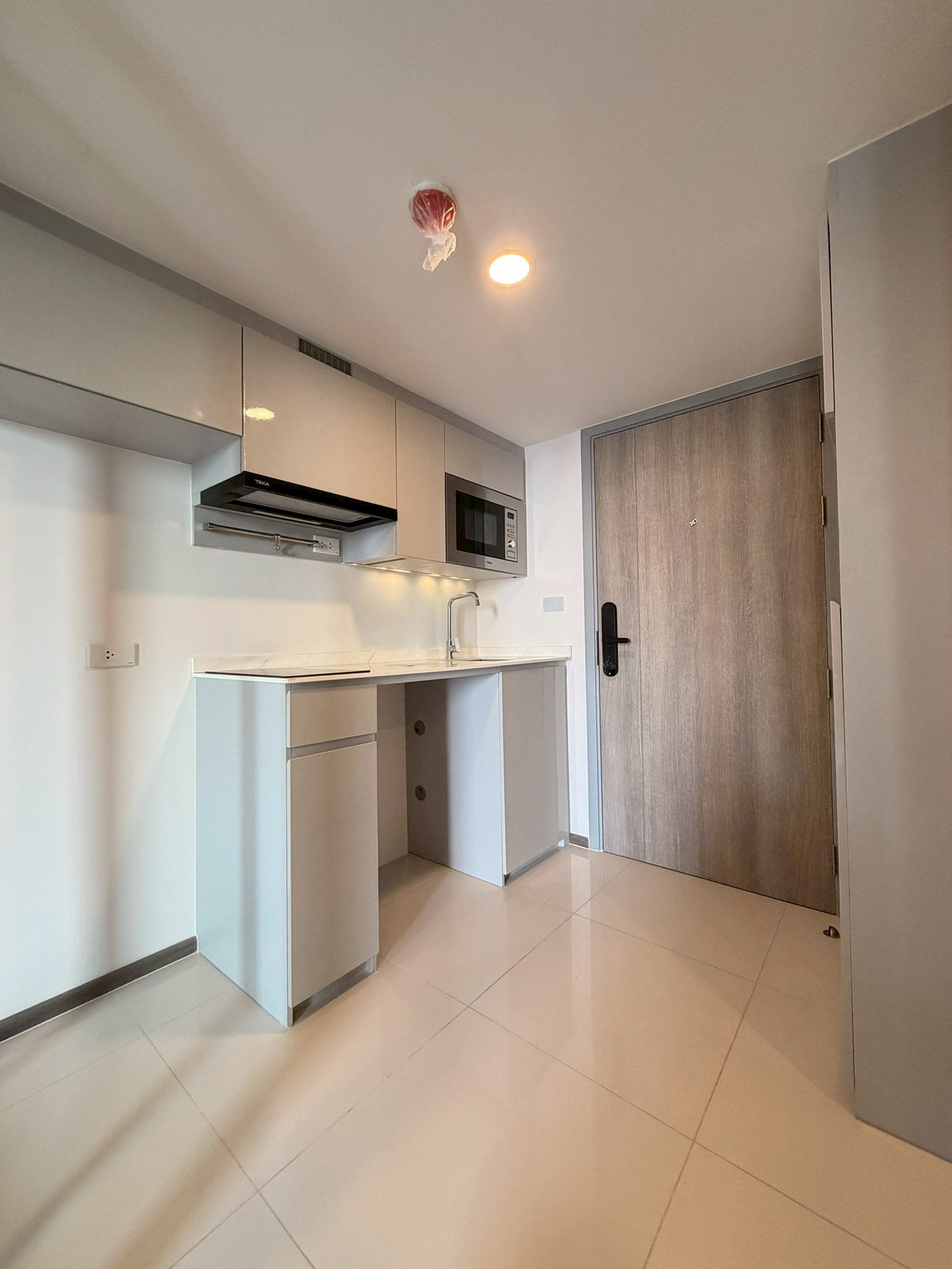 ขายคอนโดรัชดา ห้วยขวาง : 💰 โอกาสทองในการลงทุน! SOHO Bangkok รัชดา — ห้อง Duplex ปล่อยเช่าง่าย Yield ดี 💰