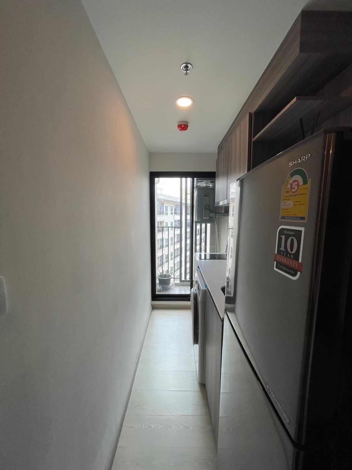 For RentCondoVipawadee, Don Mueang, Lak Si : Knightsbridge Phahonyothin - Interchange, 1 bedroom, 1 bathroom, size 35 sq m, Building B, 8th floor, rental price 14000 baht per month.