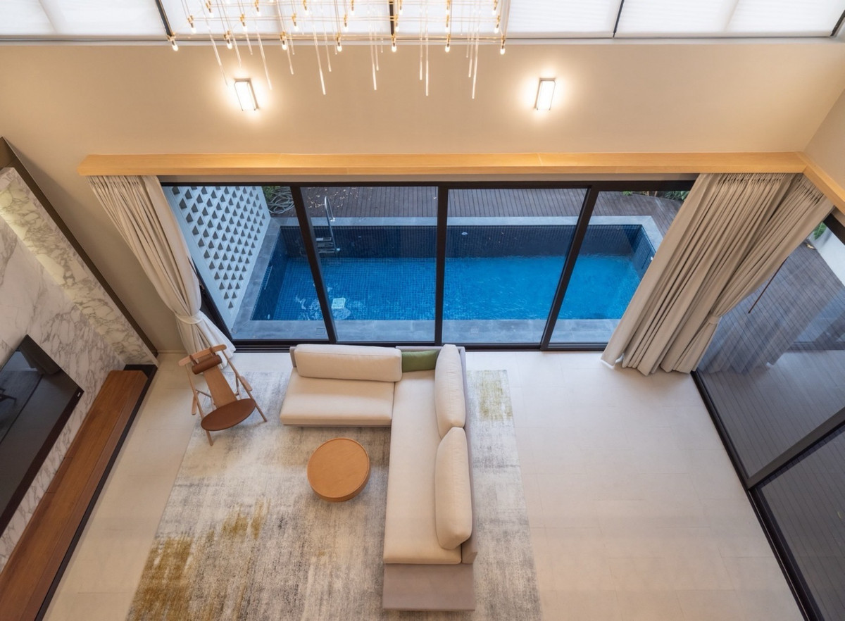 ให้เช่าบ้านสะพานควาย จตุจักร : ให้เช่าบ้านเดี่ยวบ้านบ้านวิภาวดี20 pool villa สุด luxury🌟🌈🌲 豪华泳池别墅出租，位于Vibhavadi 20区。