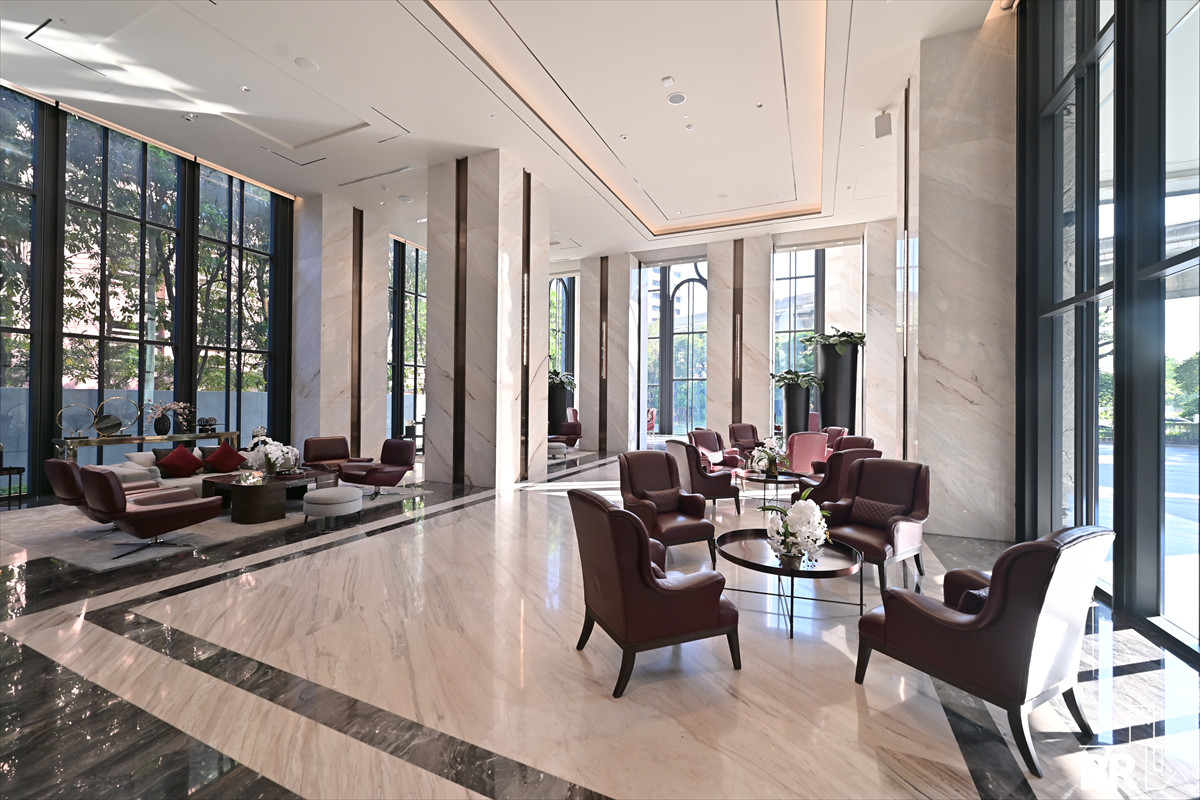 For RentCondoSukhumvit, Asoke, Thonglor :  Hyde Heritage Thonglor 💎Spacious room in the heart of Thonglor’s lifestyle  🌠 