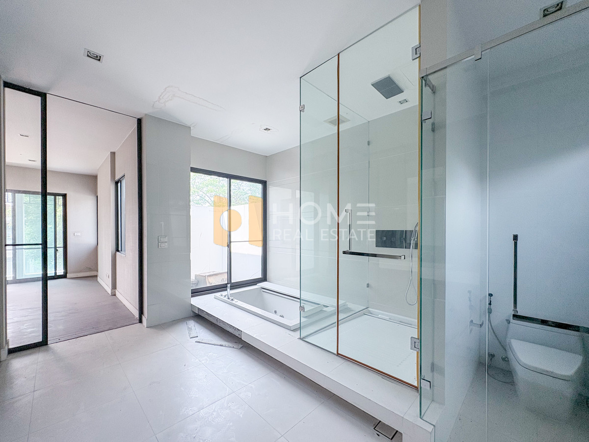 ขายบ้านเกษตร นวมินทร์ ลาดปลาเค้า : บ้านพร้อมที่ดิน ลดาวัลย์ เกษตร - นวมินทร์ / 4 ห้องนอน (ขาย), House With Land Ladawan Kaset - Nawamin / 4 Bedrooms (FOR SALE) TPM370