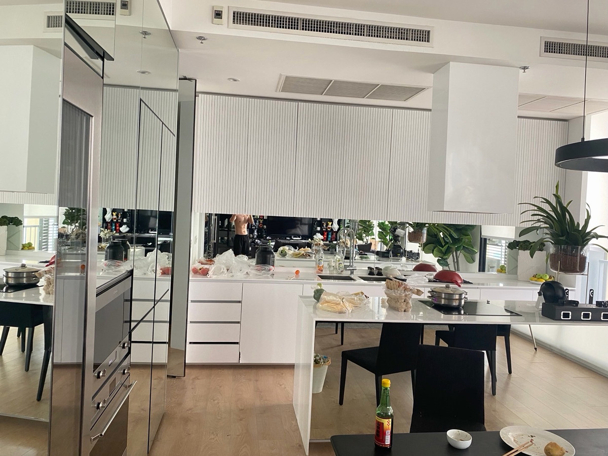 For SaleCondoSukhumvit, Asoke, Thonglor : Luxury apartment show flat, move-in ready