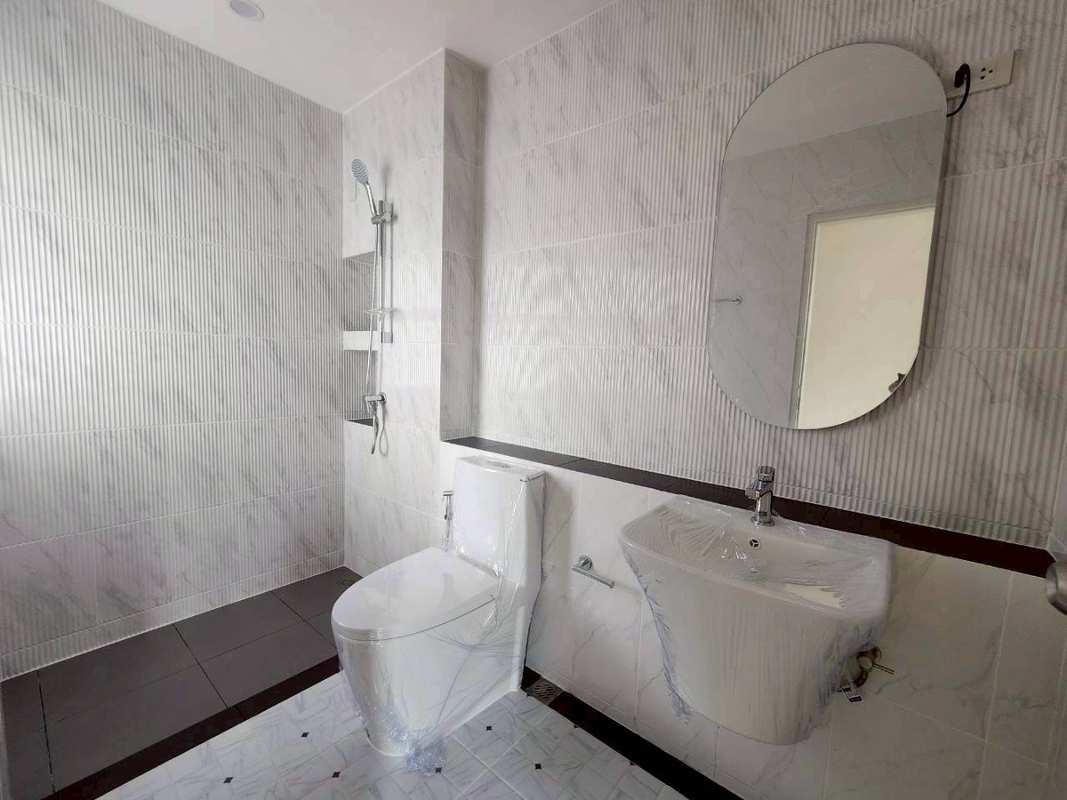 For SaleHouseLadprao101, Happy Land, The Mall Bang Kapi : Single house for sale, newly renovated, Parinyada Kaset-Nawamin.