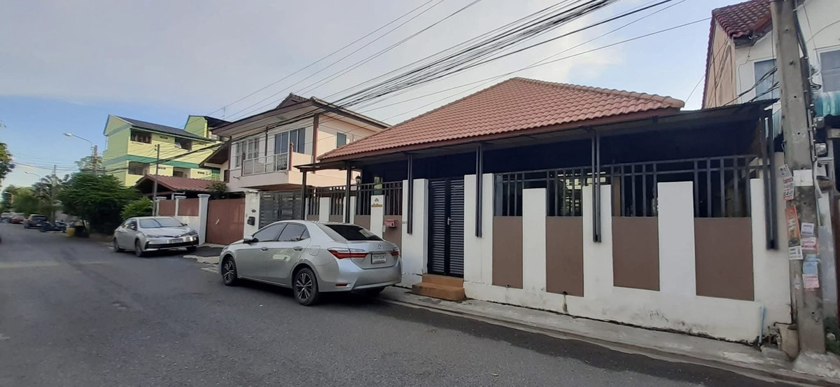 ให้เช่าบ้านเกษตร นวมินทร์ ลาดปลาเค้า : ให้เช่าบ้านใกล้รถไฟฟ้า บ้านเช่าลาดปลาเค้า ถนนเกษตรนวมินทร์ รับสัตว์เลี้ยง,จดทะเบียนบริษัทได้