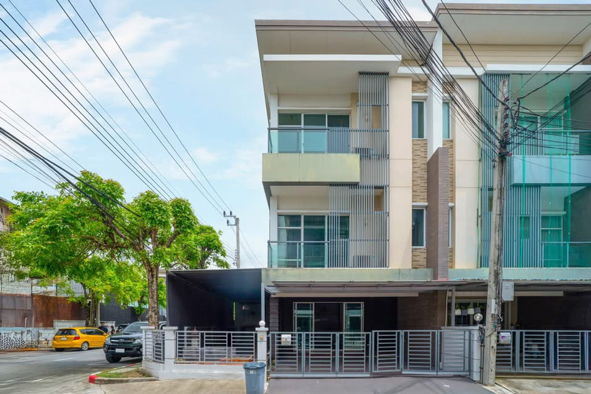 For SaleTownhomeKaset Nawamin,Ladplakao : TownPlus Kaset - Nawamin / 4 Bedrooms (For Sale), TownPlus Kaset - Nawamin / 5 Bedrooms (FOR SALE) MNT020