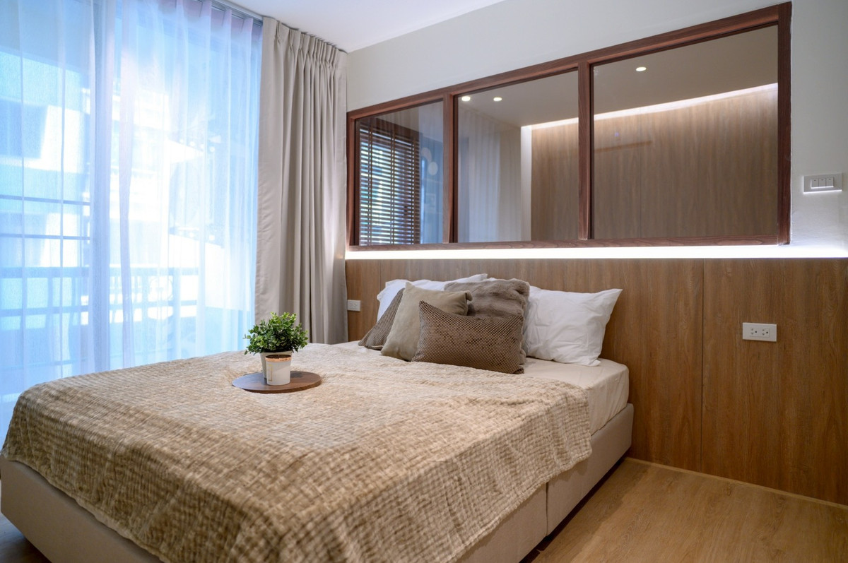 ขายคอนโดบางนา แบริ่ง ลาซาล : K-6852 🔥🔥 ห้องสวย รีโนเวทใหม่ เฟอร์นิเจอร์บิ้วอิน กั้นห้องเป็นสัดส่วน ขายด่วน ! คอนโด Parkland บางนา พร้อมอยู่