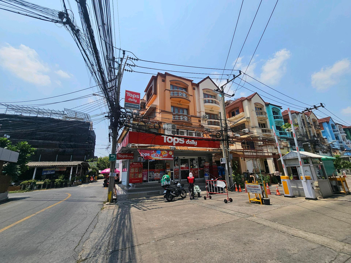 ให้เช่าอาคารพาณิชย์โชคชัย4 ลาดพร้าว71 : 📍ลาดพร้าว87แหล่งชุมชน เหมาะเปิดกิจการ+พักอาศัย ข้างตึกขึ้นป้ายโปรโมทคนเห็นเพียบ