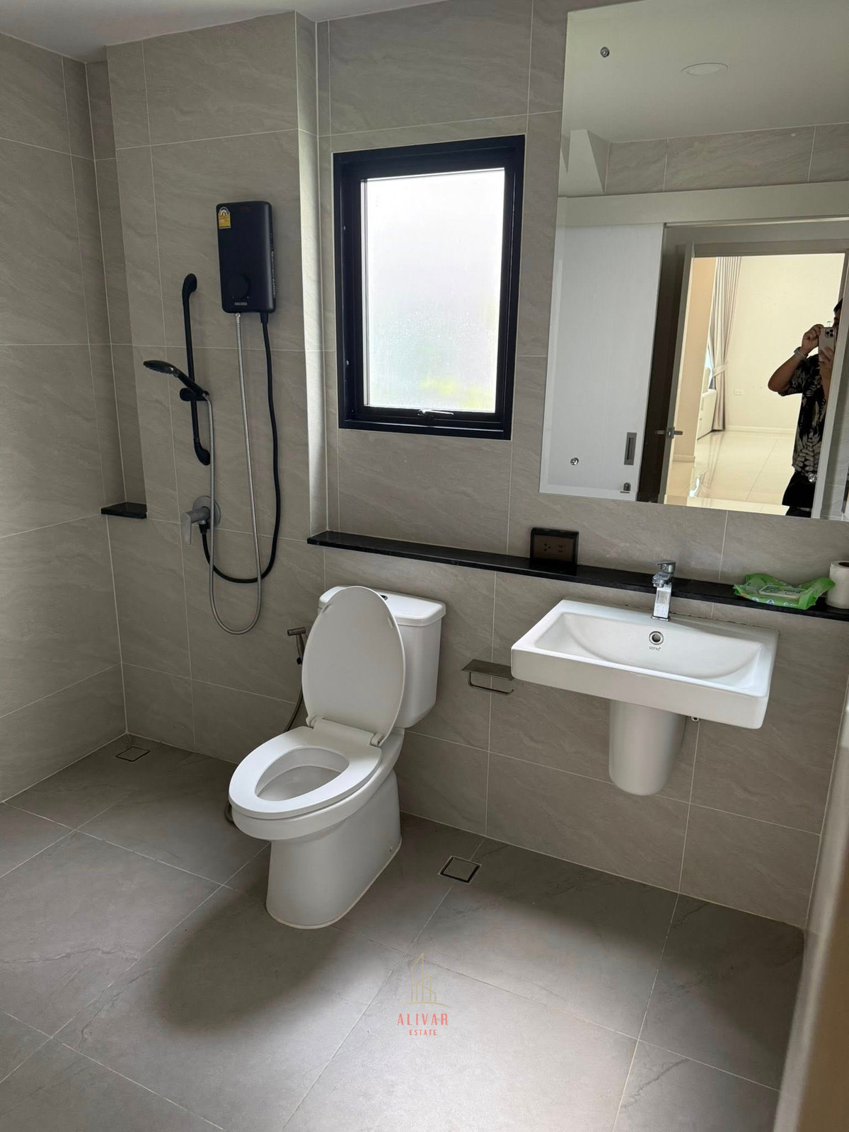 ให้เช่าบ้านบางนา แบริ่ง ลาซาล : RH040126 ให้เช่า บ้านเดี่ยว 2 ชั้น แปลงมุม 4 ห้องนอน at Britania Bangna-Srivaree