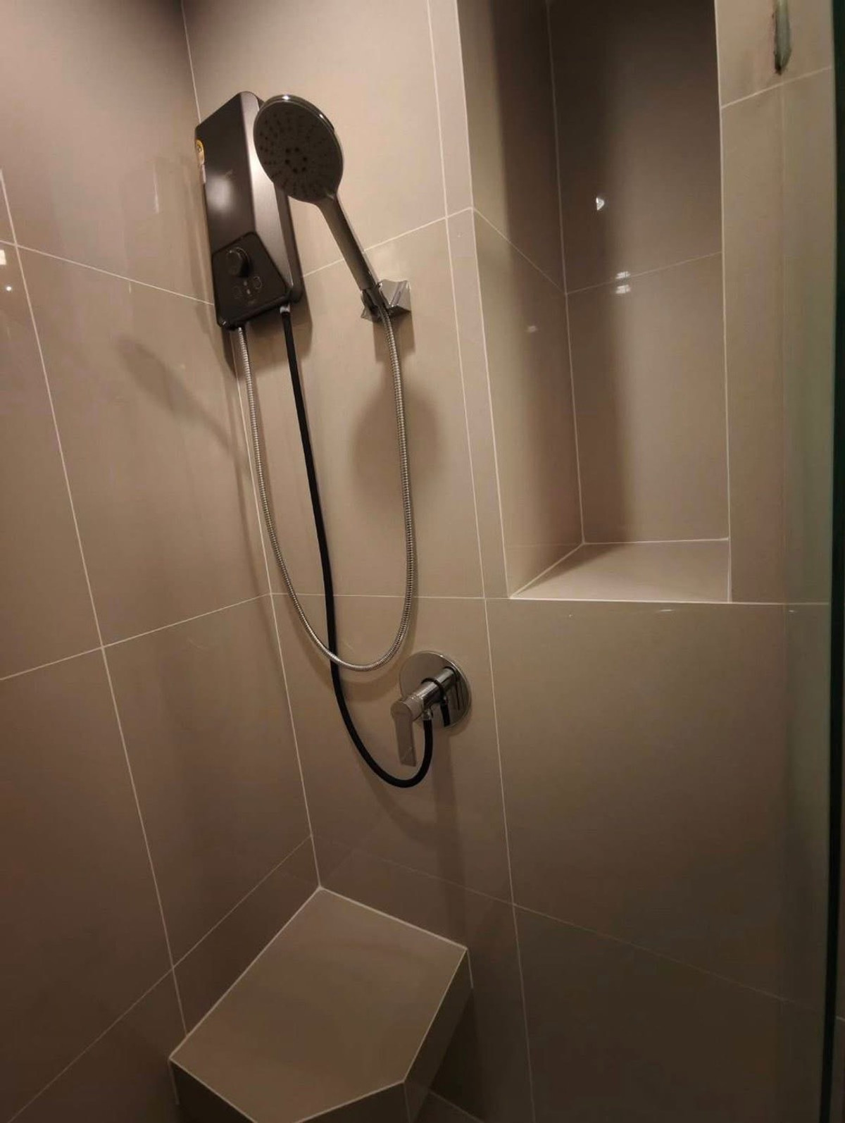 For RentCondoRamkhamhaeng, Hua Mak : For Rent ✨ Niche Mono Ramkhamhaeng ✨ Fully furnished with appliances. Near The Mall Bangkapi.