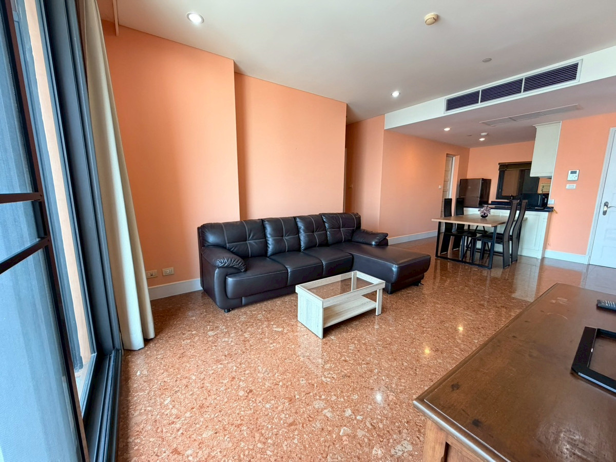 For RentCondoSukhumvit, Asoke, Thonglor : 🏙️ Condo for Rent at Aguston Sukhumvit 22 | Beautiful Unit, Pet Friendly 🐾 Luxury living in the heart of Sukhumvit with comfort and style ✨