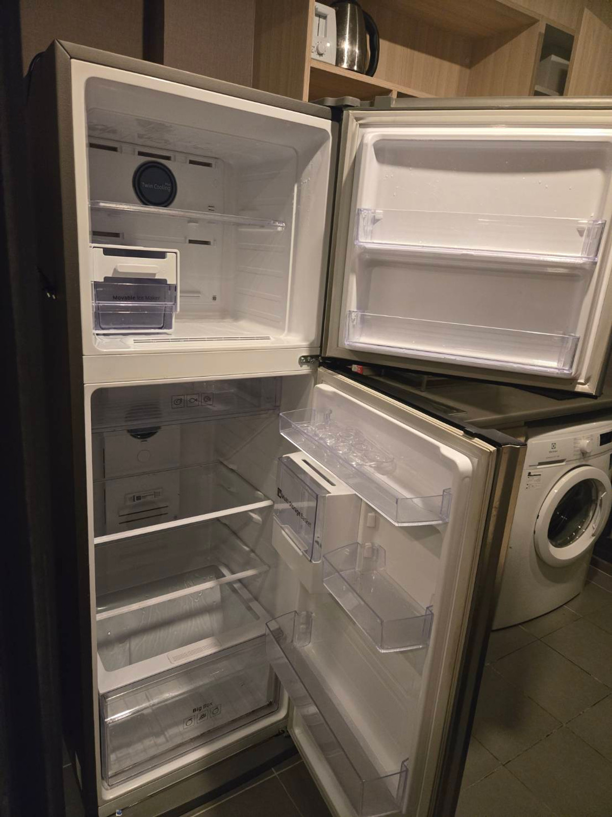 For RentCondoBangna, Bearing, Lasalle : Condo for rent: Condo Ideo O2 (IDEO O2) (( Bangna Station )) MK-02 line @livingbkk