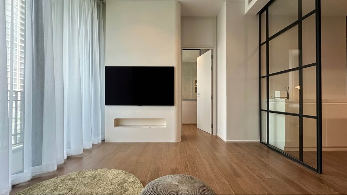 ขายคอนโดวิทยุ ชิดลม หลังสวน : MUNIQ Langsuan / 1 Bedroom (FOR SALE), มิวนีค หลังสวน / 1 ห้องนอน (ขาย) BJ105