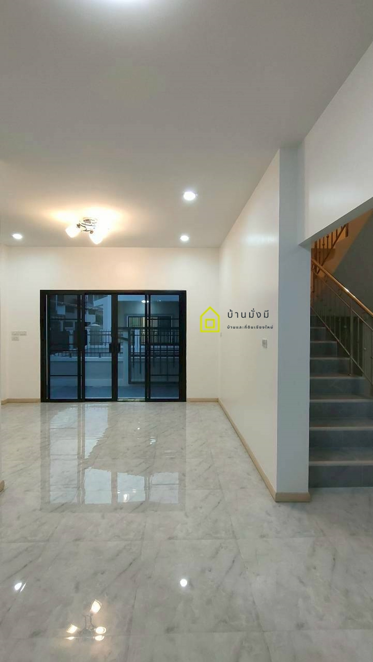 For SaleHouseChiang Mai : 2-story detached house near Maejo University (2 kilometers from Maejo University), Wat Mongkol Setthi intersection zone.