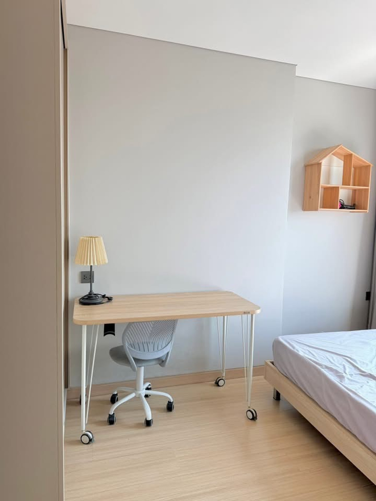 For RentCondoRama9, Petchburi, RCA : ❤️ Beautiful room for rent, ready to move in ❤️