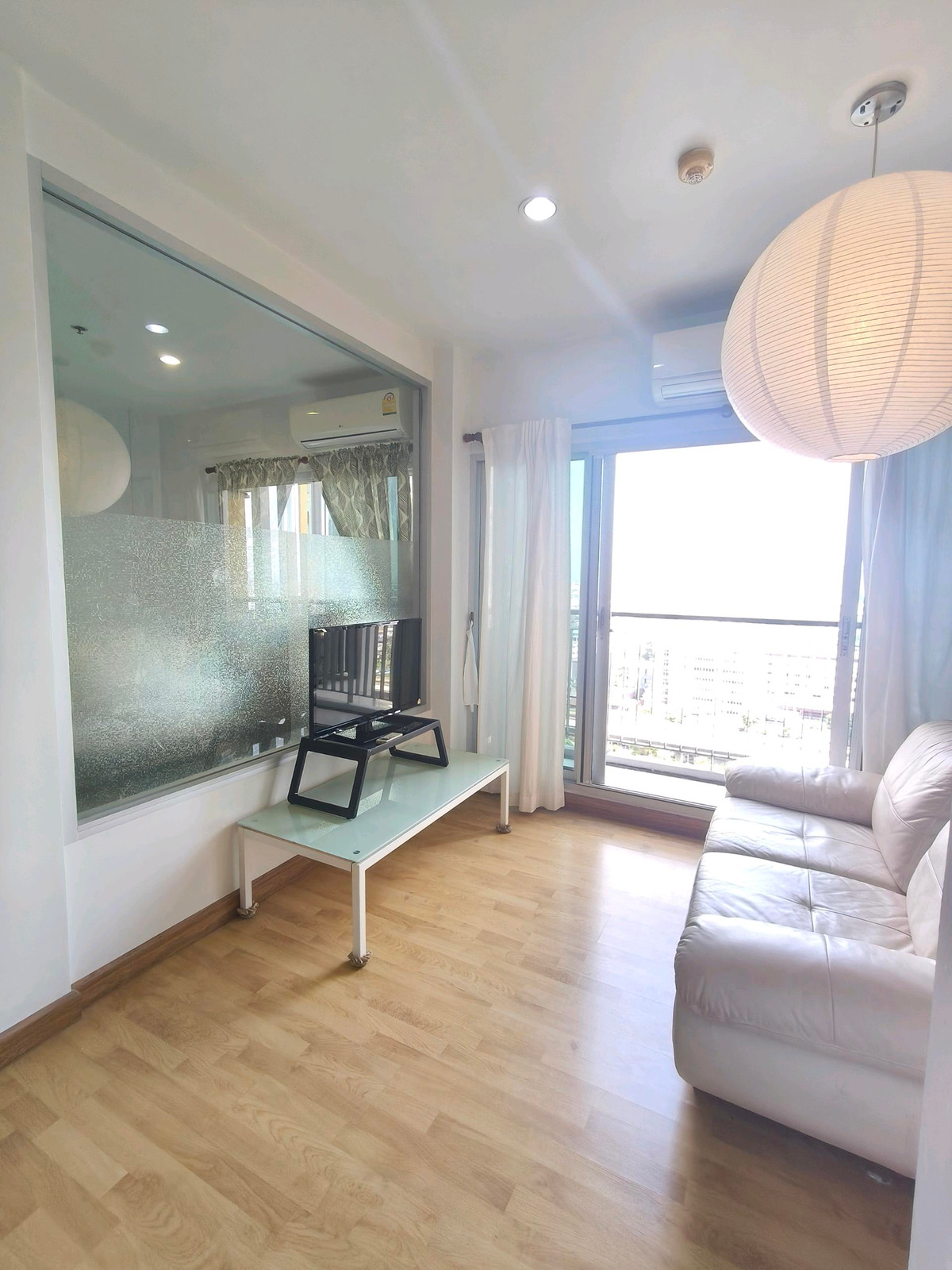 ให้เช่าคอนโดท่าพระ ตลาดพลู วุฒากาศ : ให้เช่าคอนโด 1 ห้องนอน เดอะพาร์คแลนด์ตากสิน-ท่าพระ ห้องพร้อมอยู่