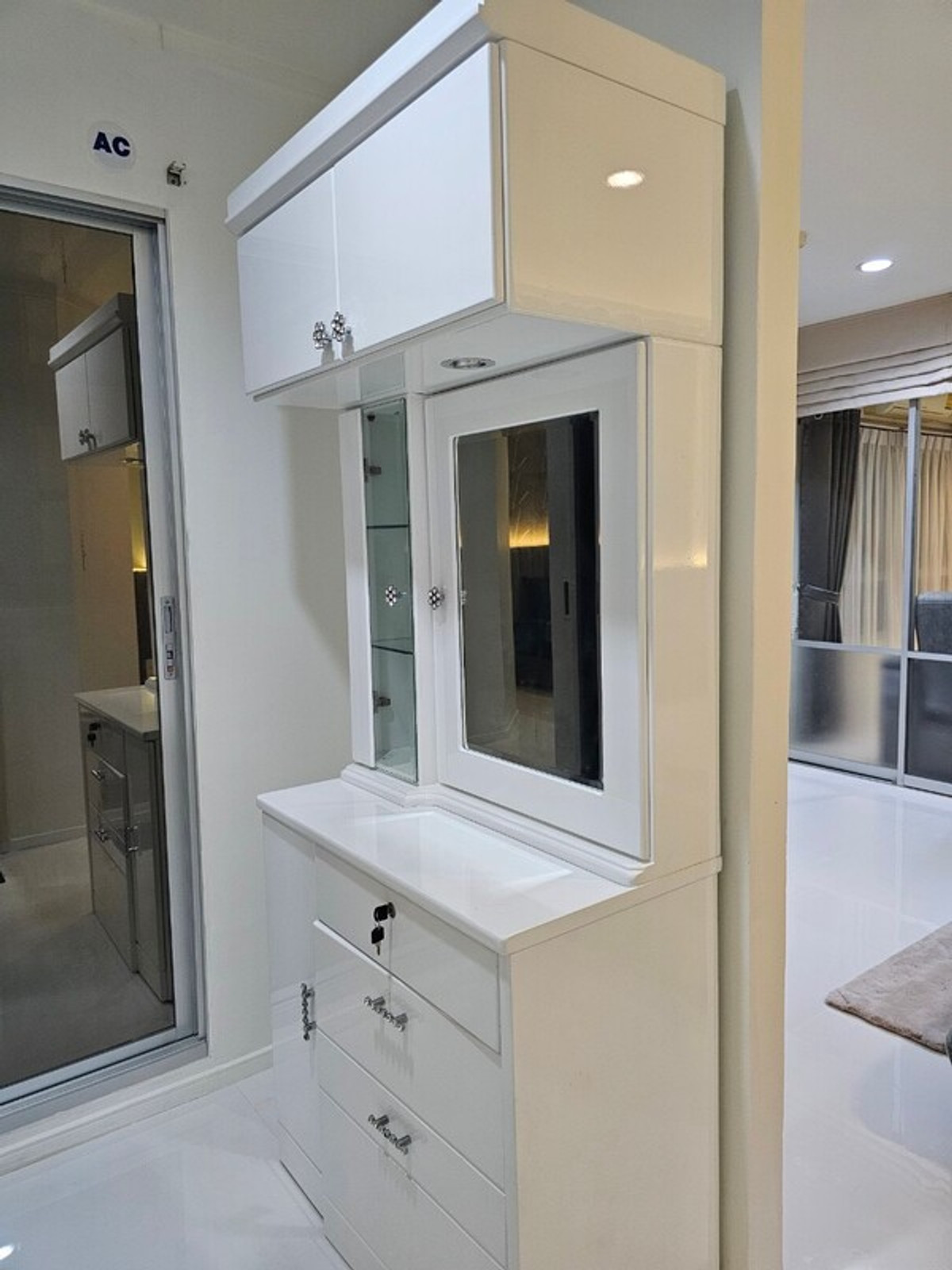 For RentCondoOnnut, Udomsuk : Condo for rent Lumpini Sukhumvit 77-2 BTS On Nut