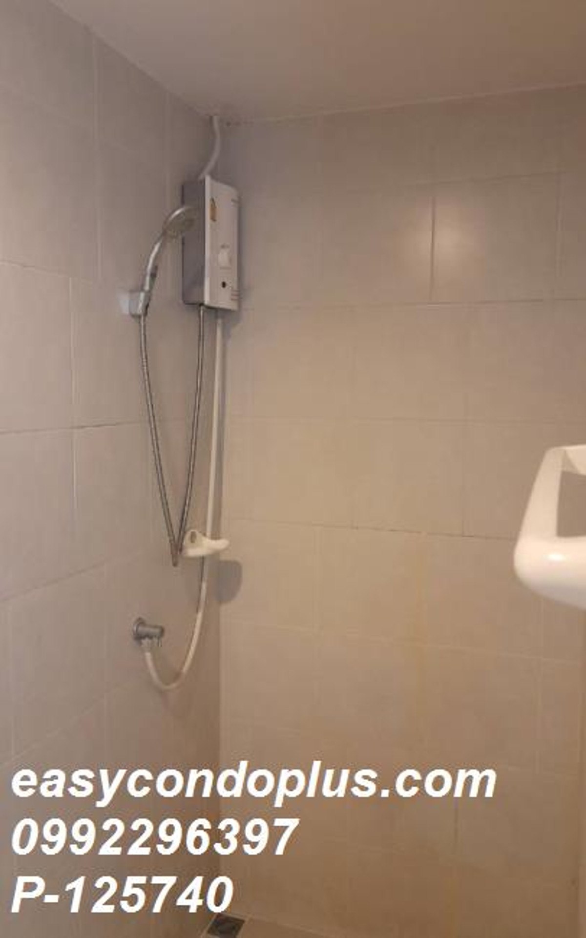 ให้เช่าคอนโดบางแค เพชรเกษม : P-125740 วิวสระว่ายน้ำ! พลัมคอนโด บางแค 2 นอน 12,000 บาท ใกล้ MRT หลักสอง   | Line Id: @easycondoplus | 099-229-6397