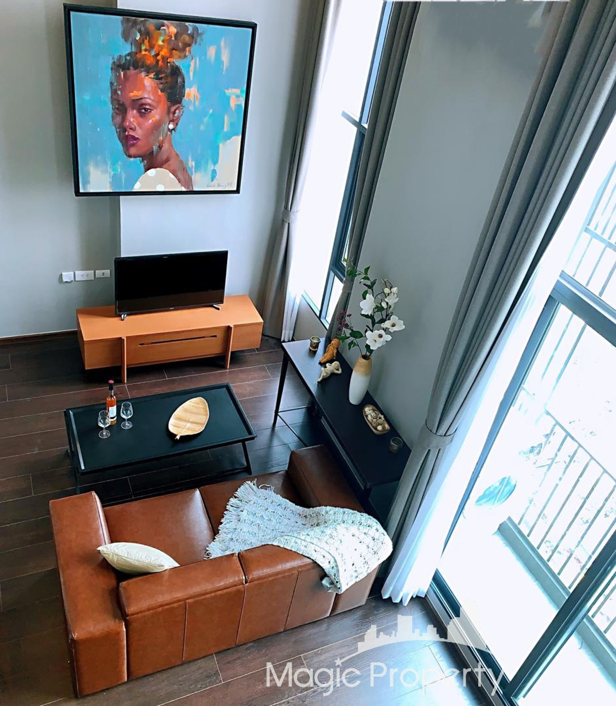 ขายคอนโดสุขุมวิท อโศก ทองหล่อ : ขาย 1 ห้องนอน ดูเพล็กซ์ ใน ซี เอกมัย ถนนเอกมัย (สุขุมวิท 63) แขวงคลองตันเหนือ เขตวัฒนา กรุงเทพมหานคร