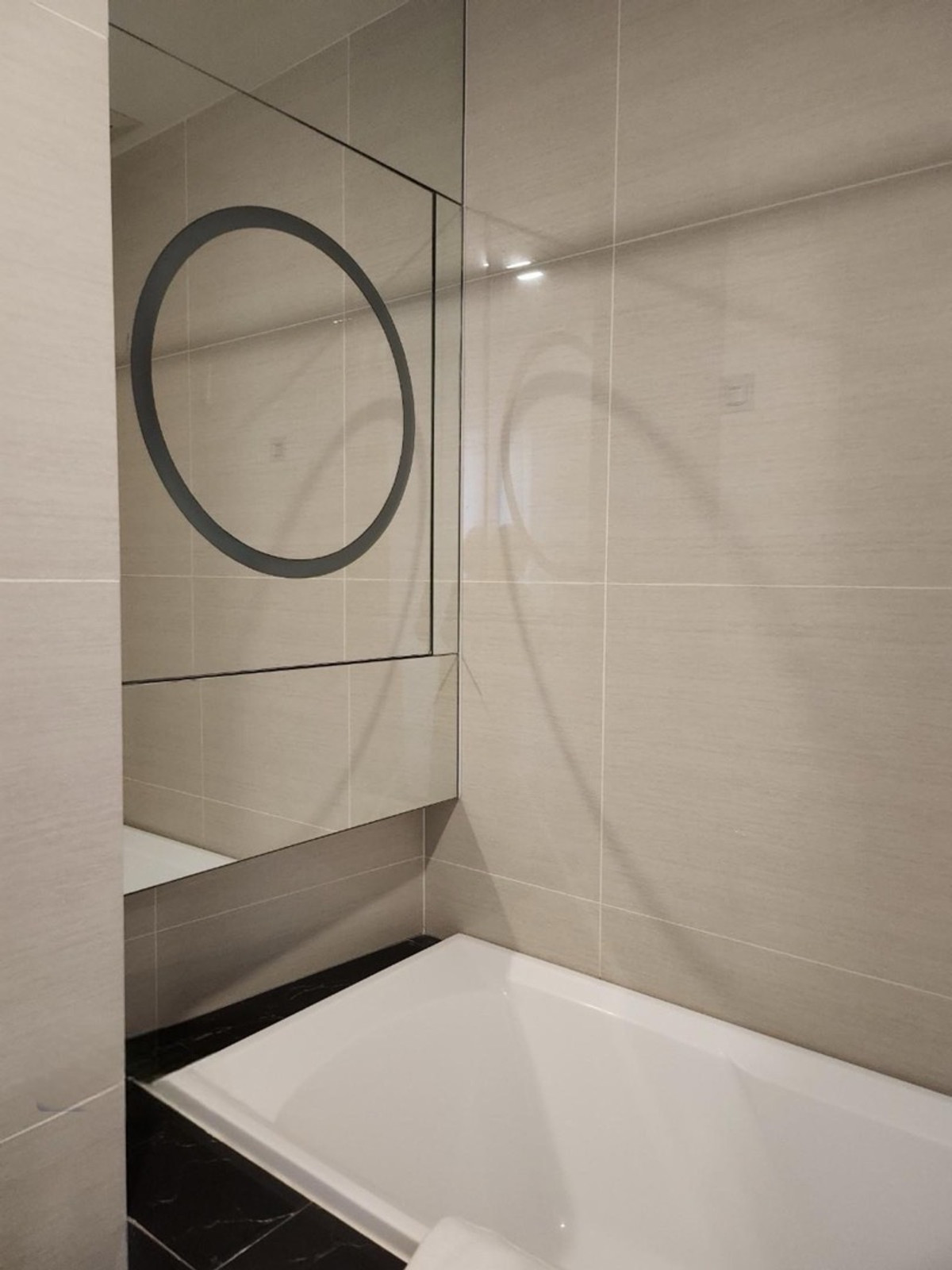 ให้เช่าคอนโดสุขุมวิท อโศก ทองหล่อ : 🔹Park 24  Origin Phrom Phong คอนโดใจกลางเมือง พร้อมเช่า
