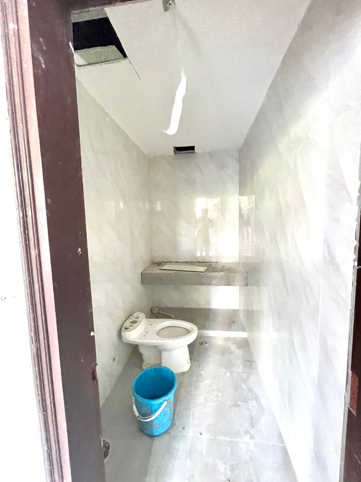 For RentTownhomeSukhumvit, Asoke, Thonglor : Townhouse for rent near Sukhumvit 31, can be used as a home office. Newly renovated, ready to move in